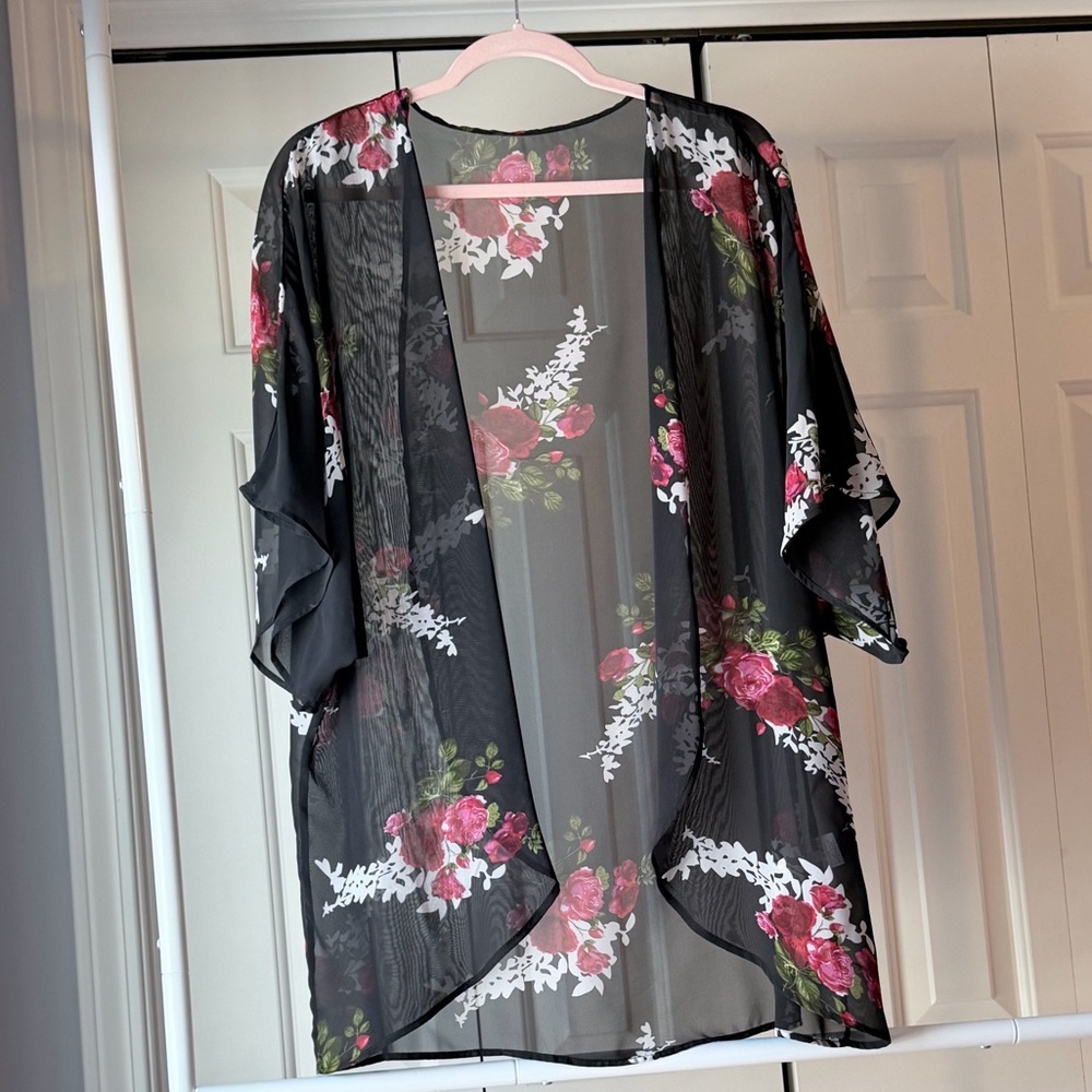 XL Sheer Kimono with Floral Design